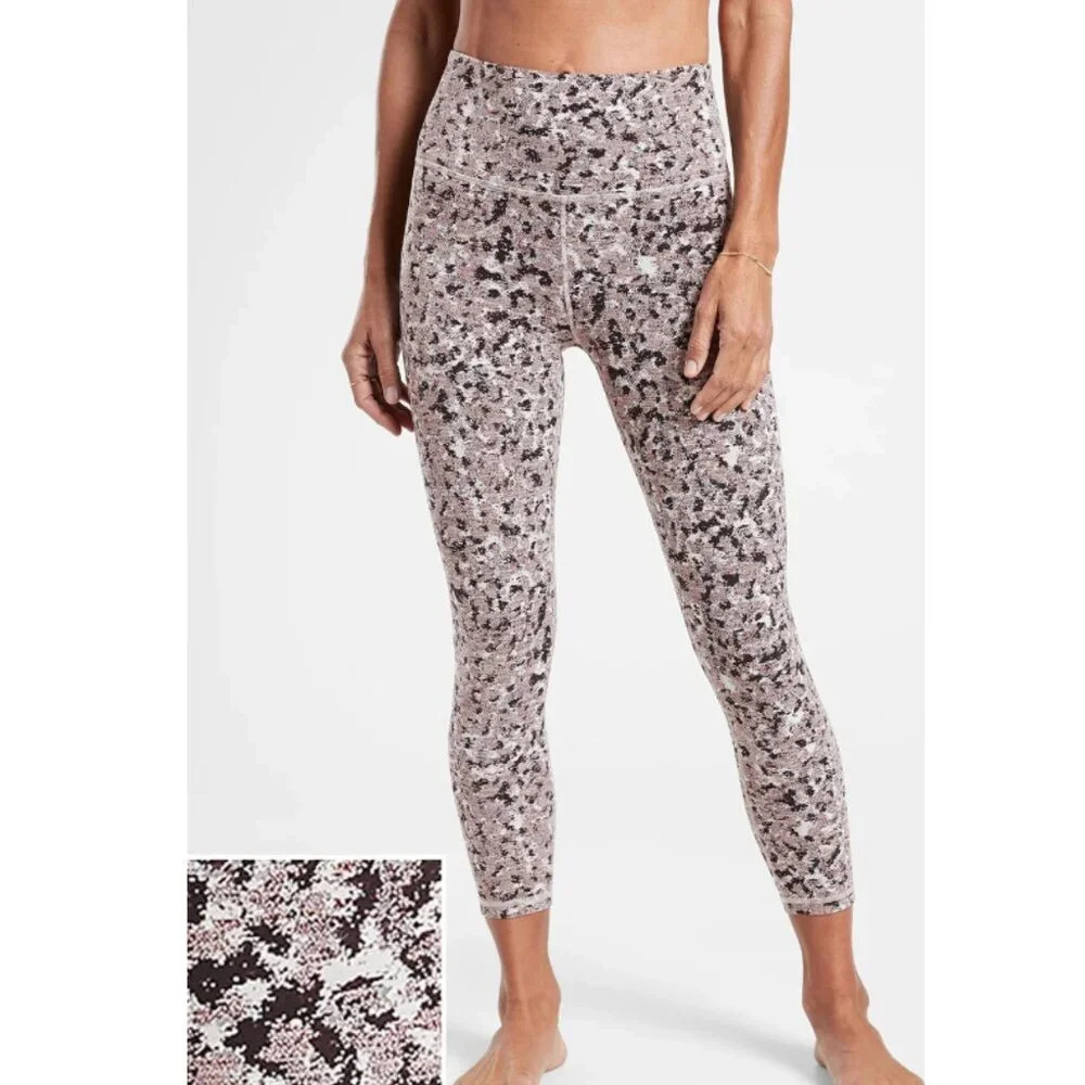 Athleta Elation Textured 7/8 Tight Leggings 21256